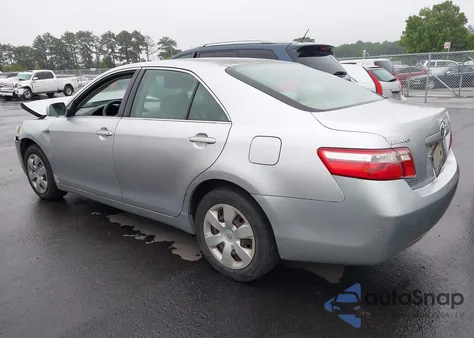 2007 Toyota Camry Le z USA, uszkodzony, nr VIN JTNBE46K273059596
